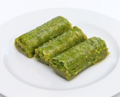 Her Lokmada Mutluluk 500 Gr Fıstık Sarma
