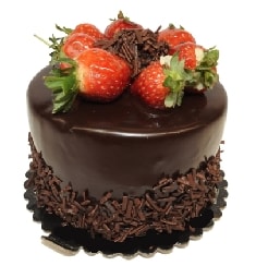 Küçük Boy Yoğun Çikolatalı Doğum Günü Pastası